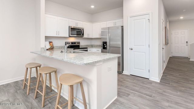 605 Wilder Bloom Path, Aberdeen, NC 28315