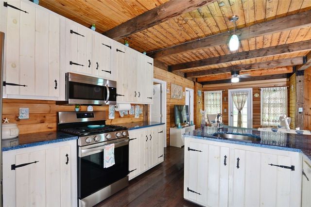 0 Bayberry Road, Portsmouth, RI 02871
