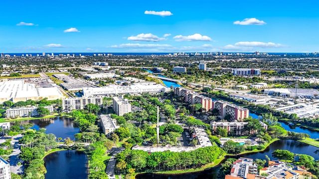 2214 S Cypress Bend Drive 106, Pompano Beach, FL 33069