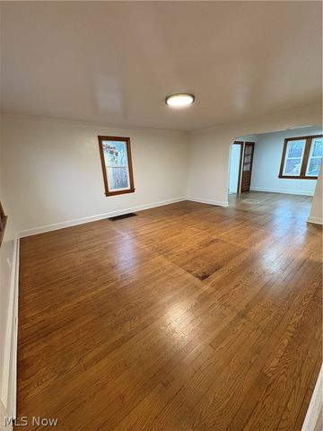 4258 Mahoning Avenue, Youngstown, OH 44515