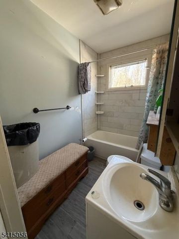 38 Highland Lakes Rd, Vernon Twp., NJ 07462