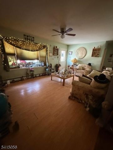 38 Highland Lakes Rd, Vernon Twp., NJ 07462