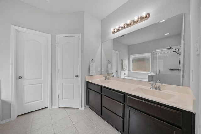 22611 Rosehill Meadow Drive, Tomball, TX 77377