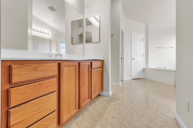 2696 Screech Owl Way, Sacramento, CA 95834