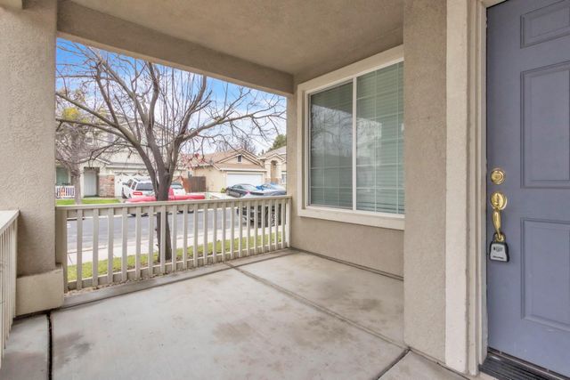 2696 Screech Owl Way, Sacramento, CA 95834