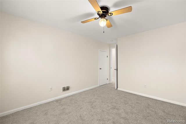 20879 Beaufait Street, Harper Woods, MI 48225