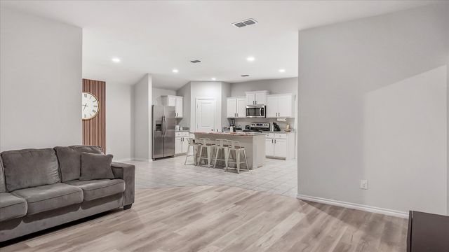 3052 Manu Street, Fort Worth, TX 76123