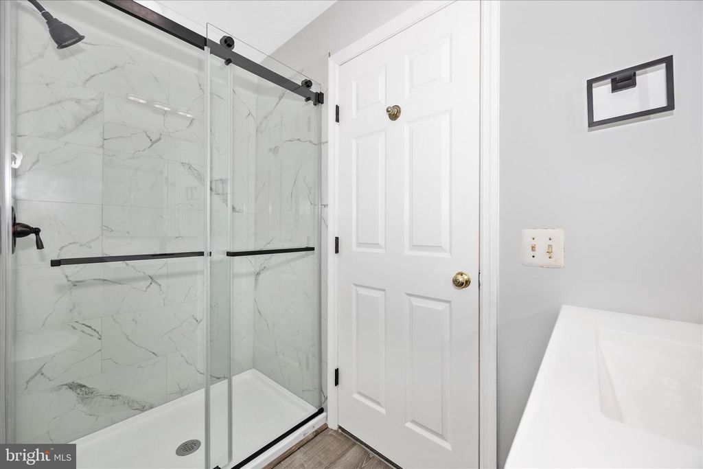 Image 16 of property listing at 609 HIMES AVE #110, Frederick, MD 21703
