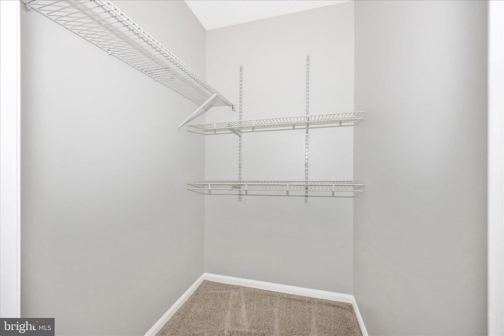 Image 17 of property listing at 609 HIMES AVE #110, Frederick, MD 21703