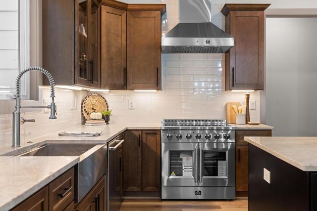 4611 Medlock Bridge RD, Peachtree Corners, GA 30097