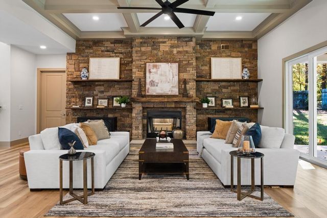 4611 Medlock Bridge RD, Peachtree Corners, GA 30097