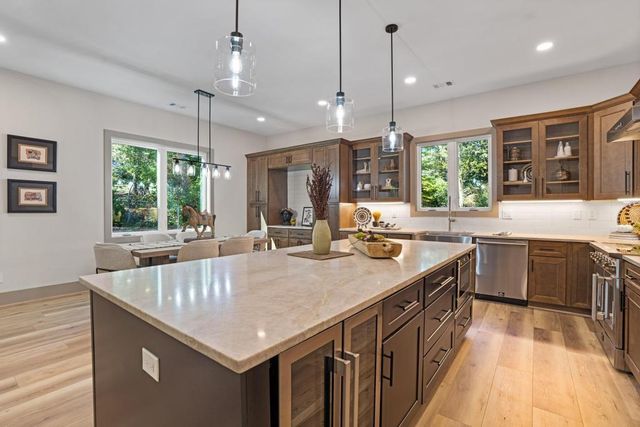 4611 Medlock Bridge RD, Peachtree Corners, GA 30097