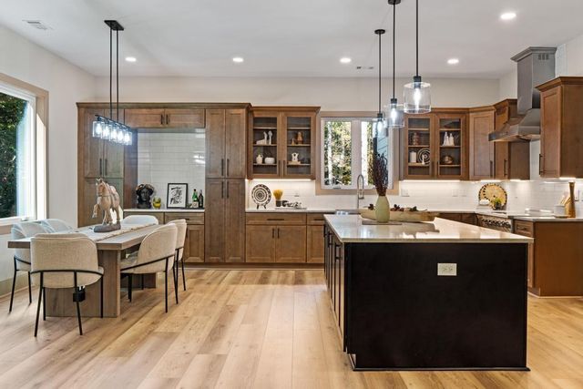 4611 Medlock Bridge RD, Peachtree Corners, GA 30097