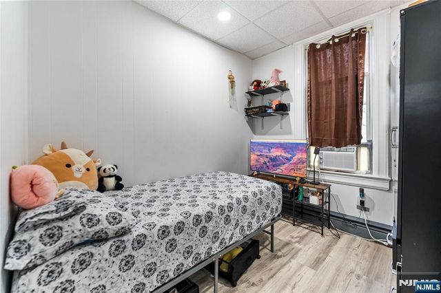 6016 Monroe Place, West New York, NJ 07093