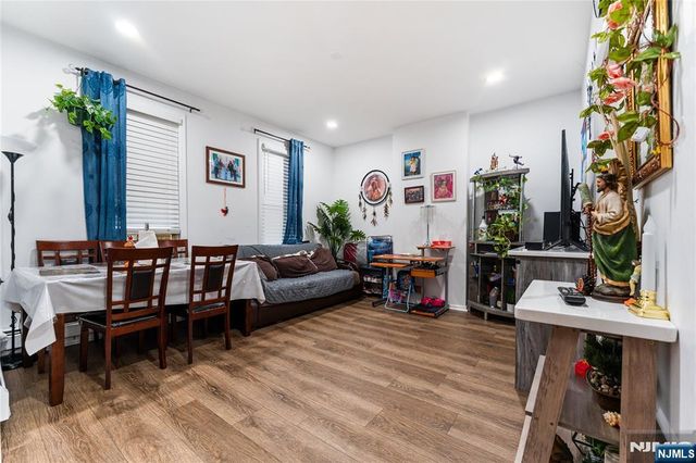 6016 Monroe Place, West New York, NJ 07093