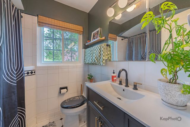2139 W 115th Street, Chicago, IL 60643