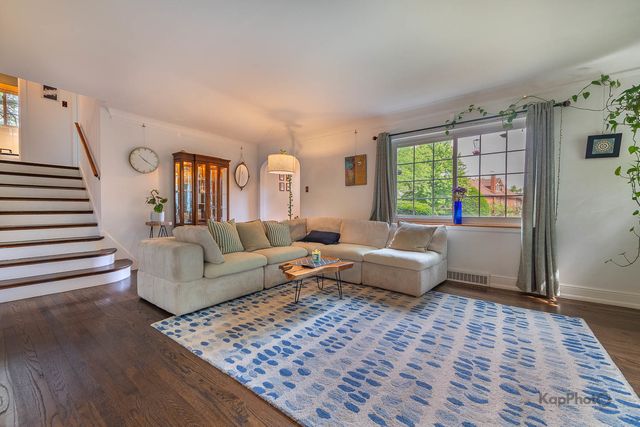 2139 W 115th Street, Chicago, IL 60643