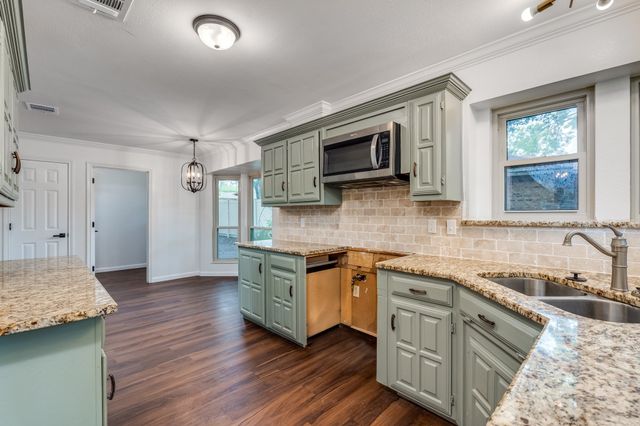 5502 Coronado Drive, Garland, TX 75043