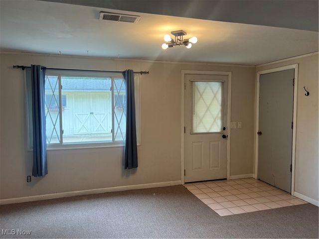 8961 Lowell Lane, Northfield, OH 44067