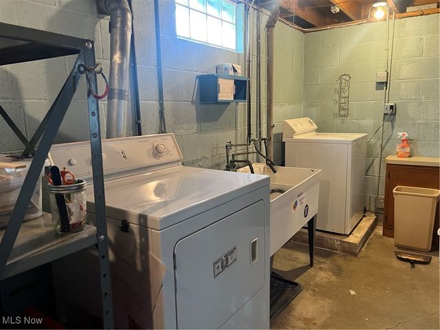 8961 Lowell Lane, Northfield, OH 44067