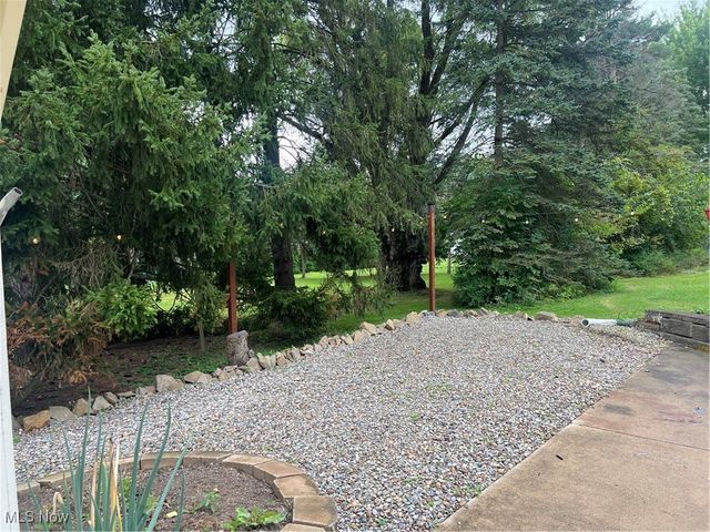 8961 Lowell Lane, Northfield, OH 44067