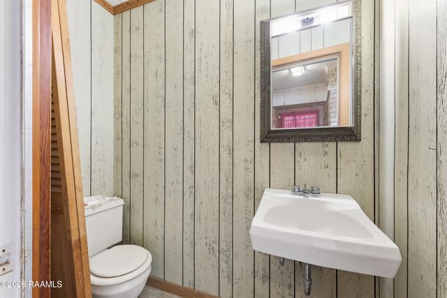 218 Fairway Drive, Crowley, LA 70526