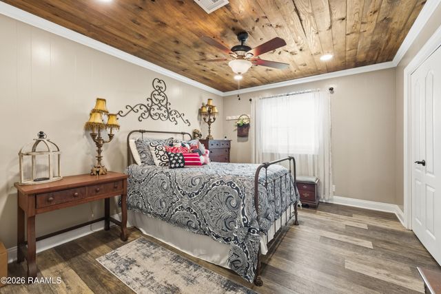 218 Fairway Drive, Crowley, LA 70526