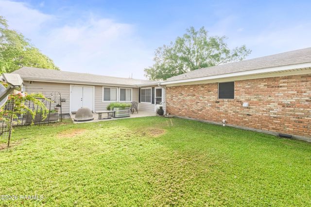 218 Fairway Drive, Crowley, LA 70526