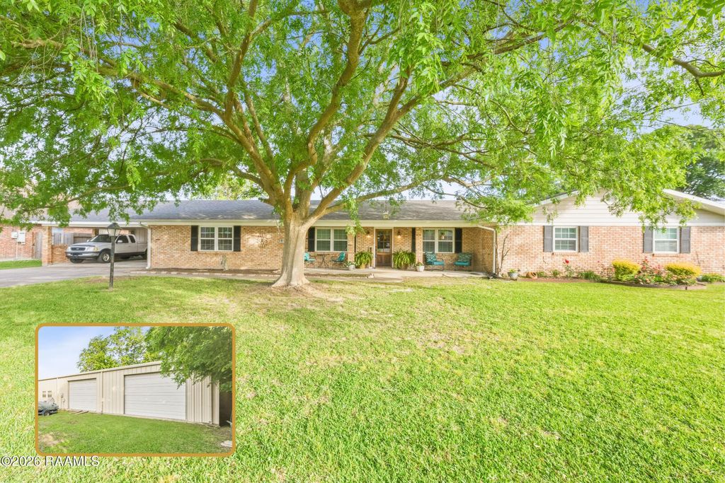218 Fairway Drive, Crowley, LA 70526