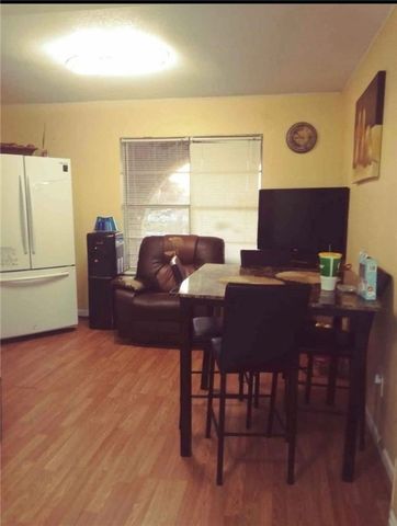 2542 Avenue F, Ingleside, TX 78362