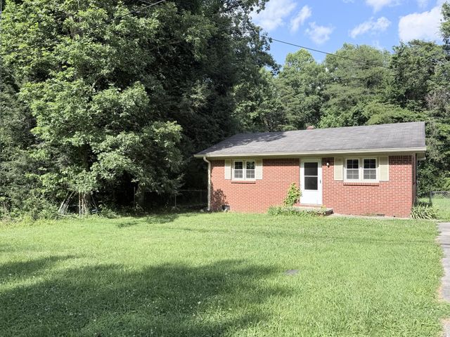 2886 Pigeon Springs Rd, Tracy City, TN 37387