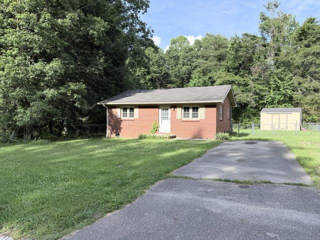 2886 Pigeon Springs Rd, Tracy City, TN 37387