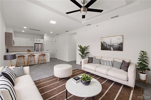 901 E Yuma Avenue 1003, Mcallen, TX 78503