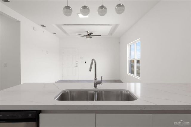 901 E Yuma Avenue 1003, Mcallen, TX 78503