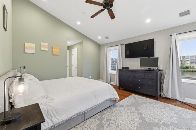615 Pearl Street, Oceanside, NY 11572