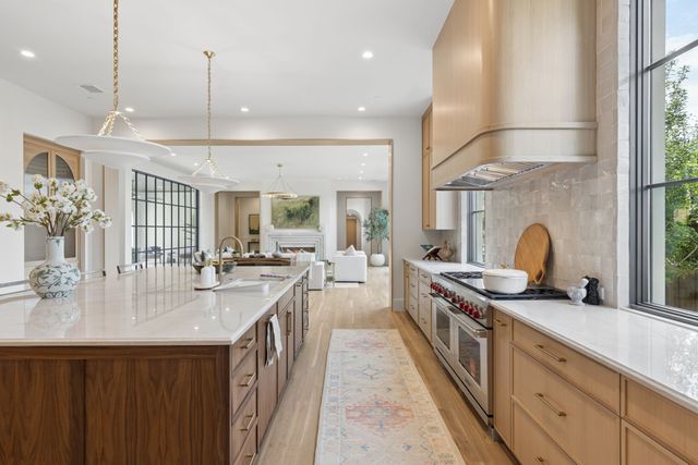 3701 Gillon Avenue, Highland Park, TX 75205