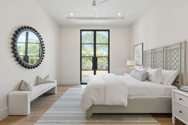 3701 Gillon Avenue, Highland Park, TX 75205