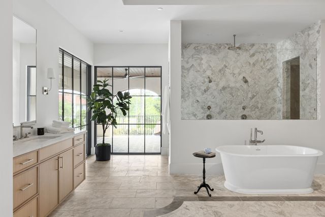 3701 Gillon Avenue, Highland Park, TX 75205