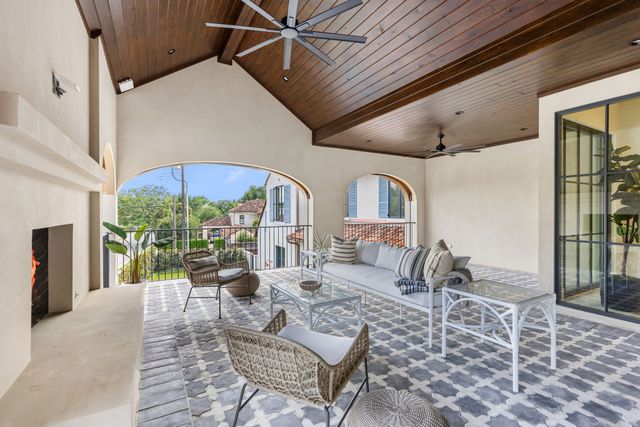 3701 Gillon Avenue, Highland Park, TX 75205