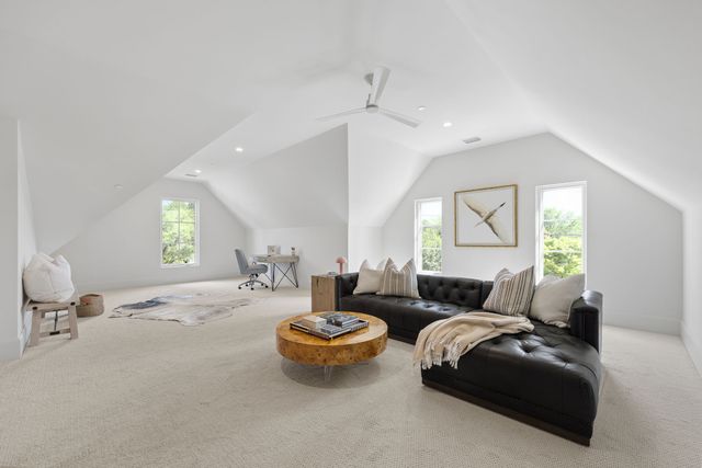 3701 Gillon Avenue, Highland Park, TX 75205
