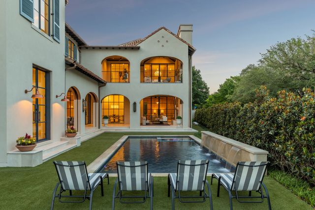 3701 Gillon Avenue, Highland Park, TX 75205