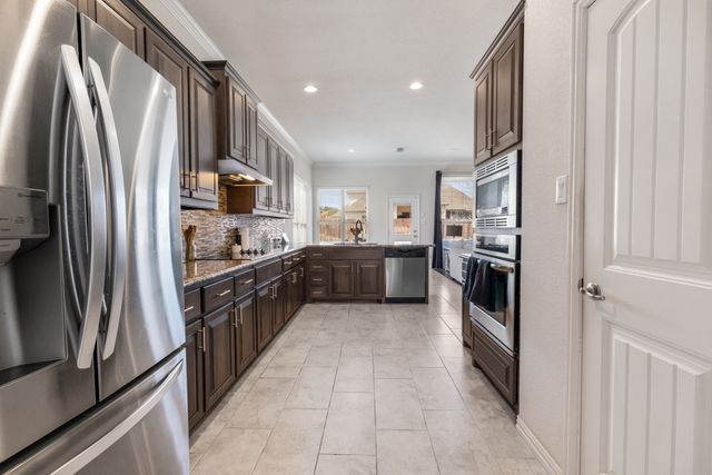 3605 Barby Court, Midlothian, TX 76065