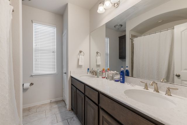 3605 Barby Court, Midlothian, TX 76065