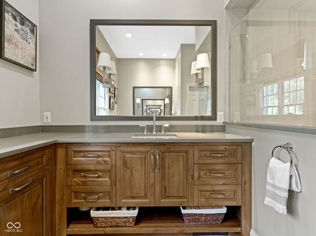 8552 E 550 S, Zionsville, IN 46077