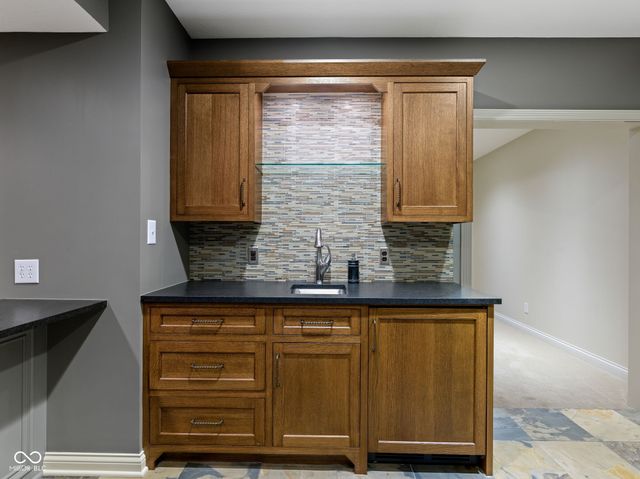 8552 E 550 S, Zionsville, IN 46077