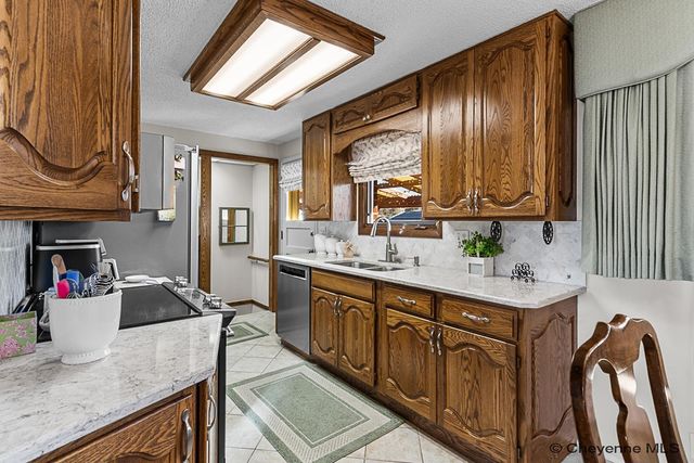 4771 GREYBULL AVE, Cheyenne, WY 82009