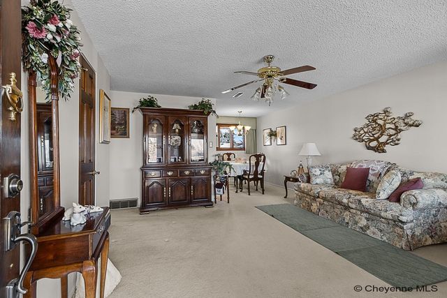 4771 GREYBULL AVE, Cheyenne, WY 82009