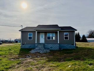 86 Wilder Chapel Rd, Decherd, TN 37324