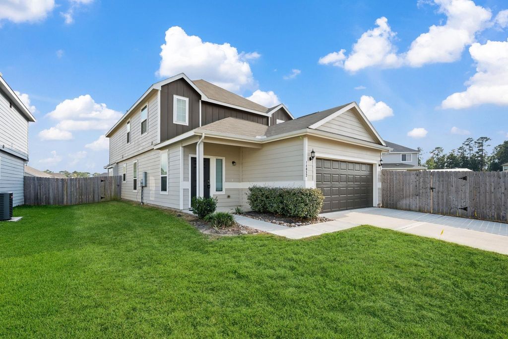 14032 Lamprey Drive, Conroe, TX 77384