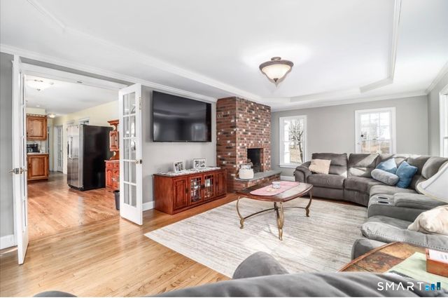 6 Belair Drive, Danbury, CT 06811